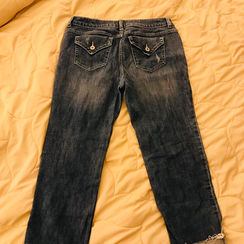 Vera Wang distressed Capri  jean -women’s ten - Picture 3 of 6